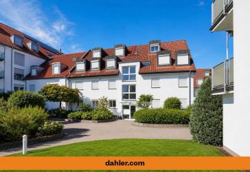 Urbanes Wohnen auf zwei Ebenen mit Balkon und TG-Stellplatz