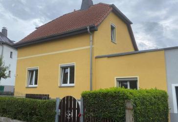 Gepflegtes Einfamilienhaus mit Einliegerwohnung in bester Wohnlage Weidas