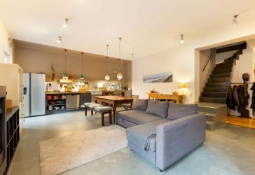 Idyllisches Wohnen mit Loft-Charakter: Stadthaus in Derendorf