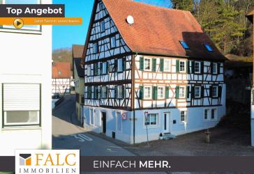 Wohn(t)raum für alle! Großzügiges Familienhaus mit Einliegerwohnung in Möckmühl! - FALC Immobilien
