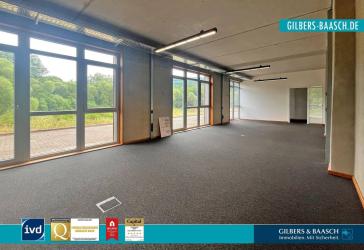 Attraktive Büroflächen im Souterrain - Barrierefrei und flexibel nutzbar