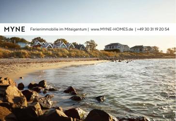 Ferienimmobilie im Miteigentum: Moderne Strandvilla im Skandi-Look direkt am Meer mit Blick auf die Ostsee