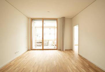 Für Investoren: EG 3-Zimmer-Wohnung mit Balkon im Plusenergiehaus