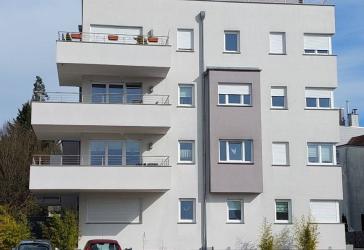 Bequeme 3-Zimmer-Wohnung mit Balkon in Homburg