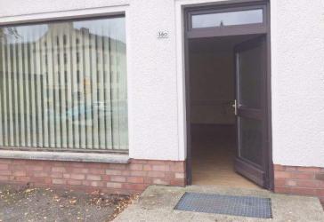 LADEN - BERATUNGSSTELLE -GEWERBEEINHEIT MIT PARKMÖGLICHKEITEN