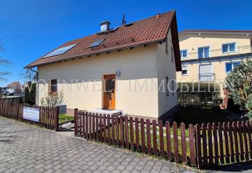 Modernes Einfamilienhaus mit sonniger Südterrasse