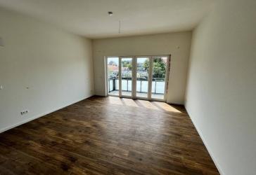 Gepflegte 4-Zimmer-Neubauwohnung im Herzen von Nauen zu vermieten