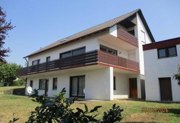 Zweifamilienhaus mit Einliegerwohnung