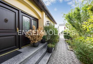 Ein-/Zweifamilienhaus in begehrter Wohnlage von Wendelstein - Röthenbach bei St. Wolfgang