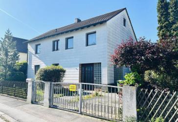 Freistehendes Ein-/Zweifamilienhaus in Bestlage, 159qm, neue Heizung, 6 Zimmer