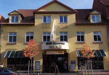Ihre neue Büro/Praxis/Tanzfläche über 2 Ebenen!