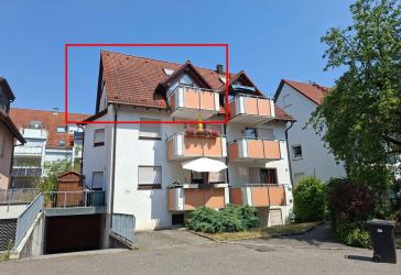 Klimatisierte 3-Zi.-DG-Maisonettewohnung in ruhiger Sackgasse