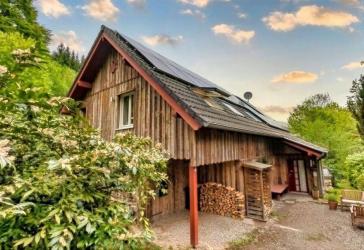 Einzigartiges Wohlfühlhaus in der Eifel - Naturnah, vielseitig, energetisch saniert