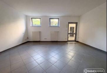 Flexible Gewerbefläche in guter Lage von Adendorf - frisch renoviert und vielseitig nutzbar