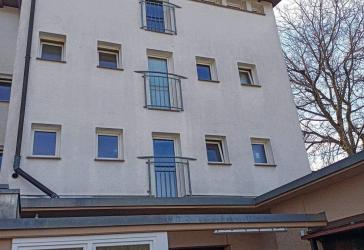 Provisionsfrei: Sehr gepflegte 3-Zimmer-Eigentumswohnung mit Balkon und Aussicht in Kuchen zu verkaufen