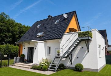 Modernes hochwertiges Zweifamilienhaus Saniert 2023