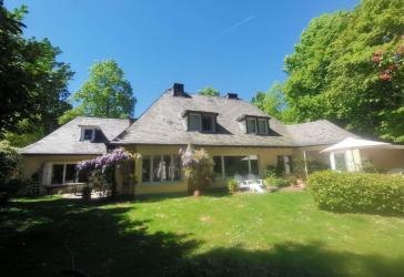 Charmantes Landhaus mit Garten in Bad Godesberg