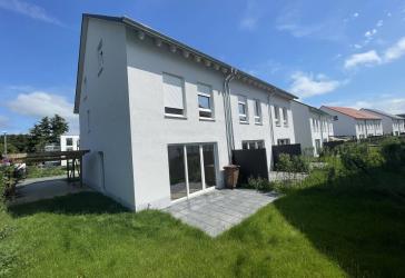 Vorschaubild Reihenendhaus