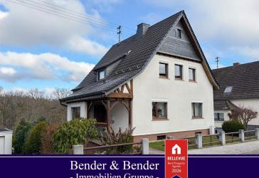 **PREISREDUZIERUNG** Gemütliches Einfamilienhaus mit toller Weitsicht über das Siegtal in beliebter Wohnlage!