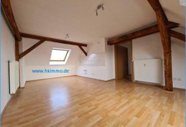 3-Raumwohnung unterm Dach in Köthen/Anhalt - Einbauküche ist dabei