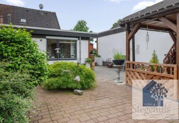 ***STEGEHUIS GMBH*** Gepflegte und Modernisierte Doppelhaushälfte im Westen von Gronau.