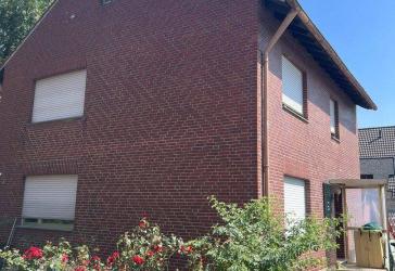 Investment: Genehmigtes Mehrfamilienhaus mit 6 Wohneinheiten und EH40-Planung