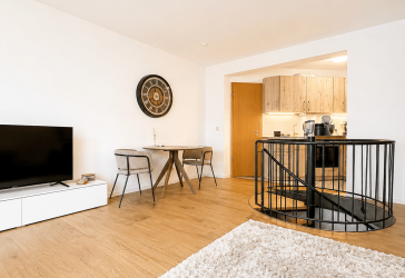 Moderne Eigentumswohnung mit Garten in zentraler und ruhiger Lage