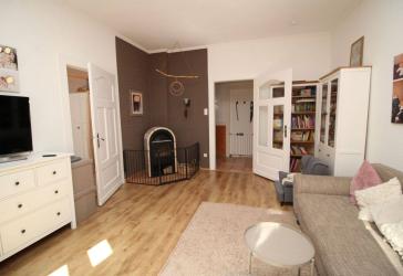 Charmanter Altbautraum mit Kamin und Balkon in Essen-Kray!