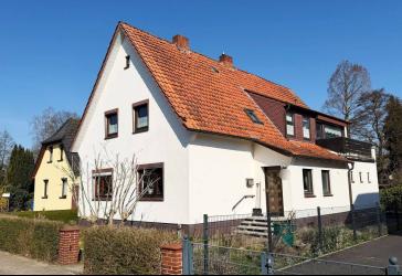 Chance für Visionäre - renovierungsbedürftiges Einfamilienhaus auf großzügigem Baugrundstück in Lilienthal