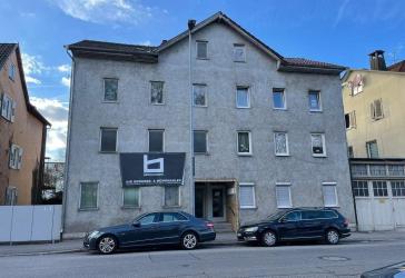 Mehrfamilienhaus mit 4 Wohneinheiten - Rendite- und Umbaupotenzial