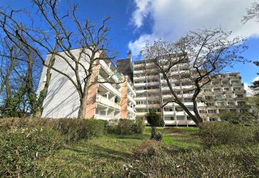 Helle 1-Zimmer-Wohnung mit Balkon in attraktiver Lage von Frankfurt-Nied