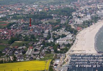 Wohnen auf drei Ebenen: Reihenmittelhaus mit ausgebautem Dachgeschoss