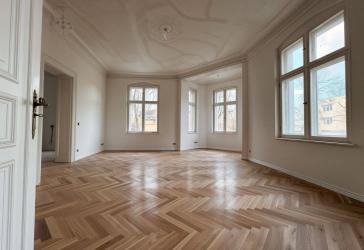 Wohnen mit Stil: Sanierte Altbauwohnung in Lichterfelde - auch gewerblich nutzbar