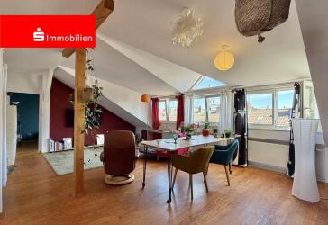 Gepflegte 4 Zi.- Dachgeschosswohnung in gesuchter Wohnlage!