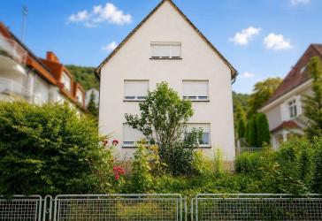Attraktives 4-Familienhaus mit Garten, Garage & Terrassen in ruhiger Lage von Heidelberg-Rohrbach