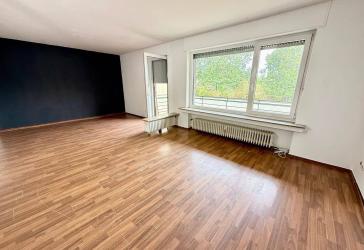 Großzügige 3-Zimmer-Wohnung mit Balkon und lichtdurchflutetem Wohnzimmer