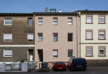 Attraktive Kapitalanlage - Kernsaniertes Stadthaus mit 4 Wohneinheiten