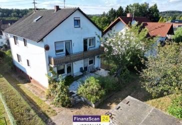 +++ Mehrgenerationenhaus - 1240 m² Grundstück - mit viel Potential +++