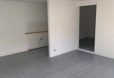 ** Gemütliche 1,5-Zimmerwohnung mit Balkon in zentraler Nähe! **