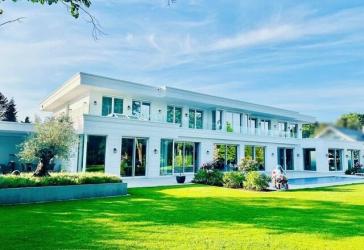 Vorschaubild Villa