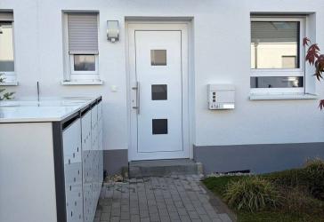 Modernes Massiv-Reihenmittelhaus mit Fertigstellung in 2022 im historischen Cadolzburg