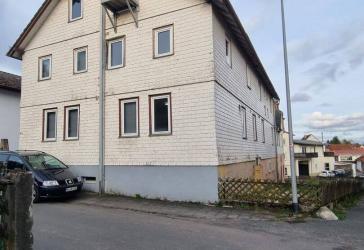 Mehrfamilienhaus 28 gut vermietete, möblierte Monteurswhg. mtl. Kaltmiete 6.800.-€ Ren. und san.