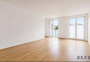 Elvira - Dachau - Perfekt geschnittene, helle 2-Zimmer-Wohnung mit großem Süd-West-Balkon