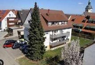 Helle 3-Zimmer Erdgeschoß Wohnung ink. Einbauküche in Oßweil