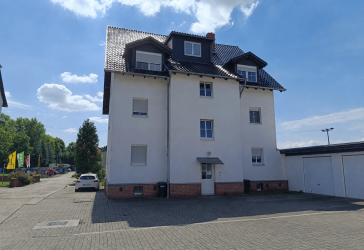 Mehrfamilienhaus mit stabiler Ertragsbasis und Entwicklungspotential