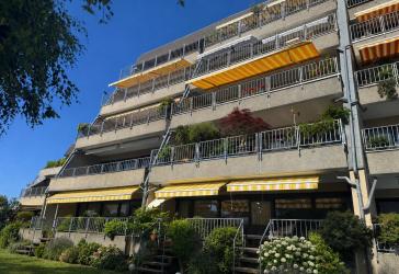 Kernsanierte 3-Zimmer-Wohnung mit großer Terrasse & Tiefgaragenstellplatz, hochwertig ausgestattet