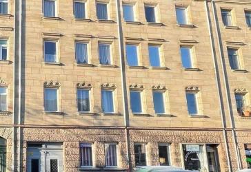 Wohnen & Arbeiten - renovierte 4-Zimmer-Wohnung mit kleiner Terrasse in der Fürther Nordstadt