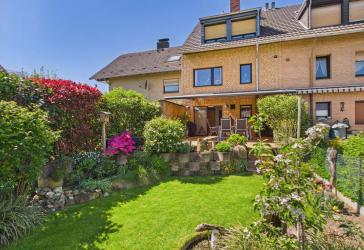 Familienglück mit Gartenidylle - viel Platz, Licht und Lebensqualität