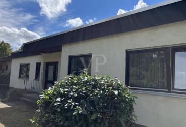 Großzügiger Bungalow mit Garage in ruhiger Halbhöhenlage von Lahnstein