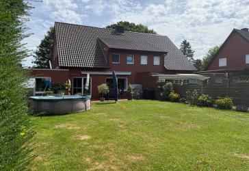 IMMOBILIEN GUMNIOR präsentiert: attraktive Doppelhaushälfte in begehrter Wohnlage von Rheine-Mesum